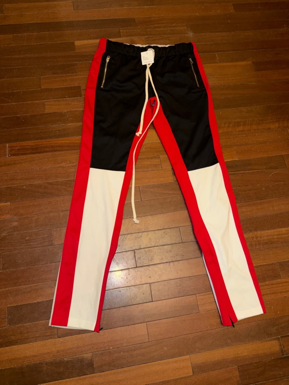 Eptm Men's Black, Red & White Colorblock Joggers